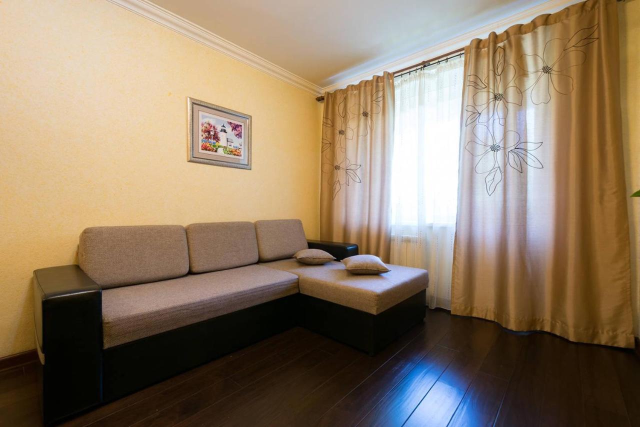 Nadezhda Apartments On Dostyk Street 89 Алма Ата Екстериор снимка